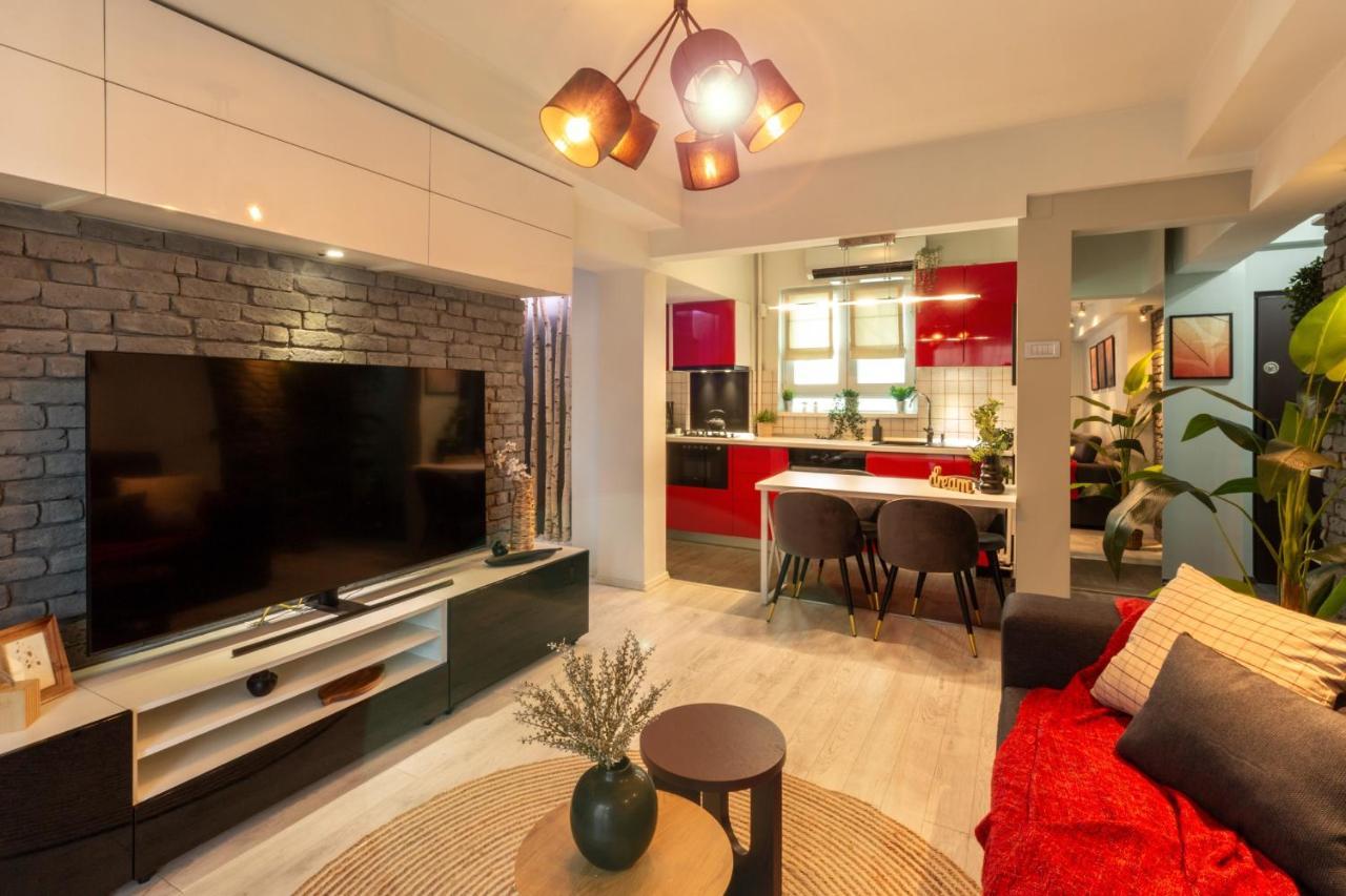 Modern 1Br Apt In The Old Town: The Perfect Choice Bucureşti Eksteriør bilde